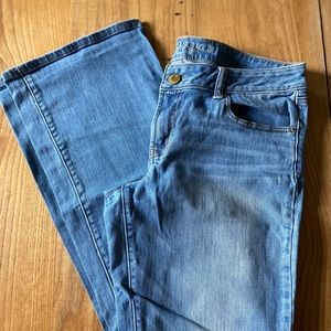 American Eagle favorite Boyfriend Jeans